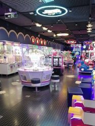 -MELAND CLUB•花园城堡主题亲子乐园•派对•餐厅(广州乐峰广场旗舰店)