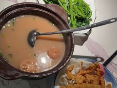 -小凤庭·地道湖北菜武昌鱼·藕汤(38年黄鹤楼店)