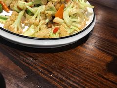 生炒有机菜花-小匠驴儿驴肉小铺(河畔店)
