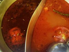 -顶顶汤火牛排火锅·经典铜锅涮肉