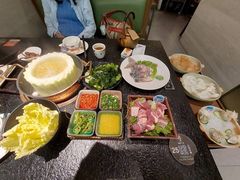 -得意咚瓜·顺德鱼生·冬瓜火锅(深圳首店)