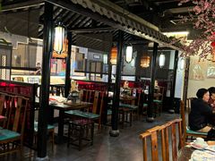 -卢大鲜鱼头捞饭(美利广场店)
