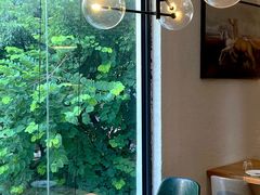 靠窗位-Mark&Mars Restaurant