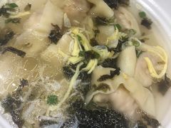 -弄堂咪道-饭香·面香·馄饨香(汇锦广场店)