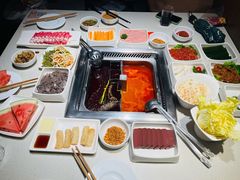 -海底捞火锅鲜切牛肉主题店(长寿路店)