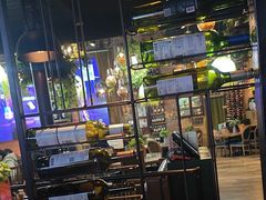 -临界音乐酒馆·小龙虾·江湖菜(华熙LIVE·鱼洞店)