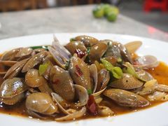 -四川小胡子海鲜(丁村万人海鲜广场店)