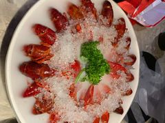 -沪小胖小龙虾(淮海中路旗舰店)