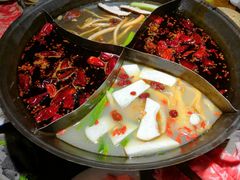 -白乐天毛肚火锅馆(南滨路店)