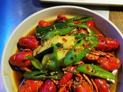 -龙巢盱眙龙虾·牛蛙·烧烤宵夜(八卦岭店)