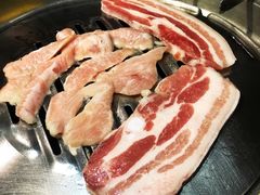 -哈哈碳都·牛肋条无限自助烤肉(台江万达店)