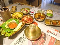-草家酱蟹炭火烤肉店(珲春南路一店)
