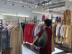 -广州白马服装市场