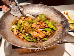 -费大厨辣椒炒肉(高铁吾悦广场店)
