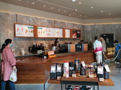 -星巴克臻选(南京艾尚天地店)