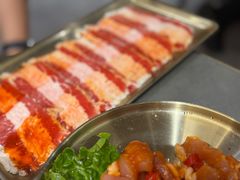 -围炉肉舍•炭烤活鳗•丹东海鲜烤肉(步行街店)