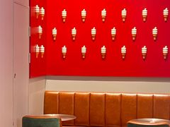 -DQ·蛋糕·冰淇淋(大宁国际商业广场店)