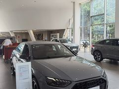 -成都中升汇迪奥迪4S店(奥特莱斯店)