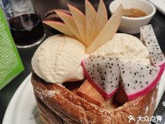 -铜锣湾·有麝自然香(渝北财富中心店)