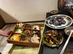 -芸鲜季·云南野生菌餐厅· 云南风物味研社(闵行店)