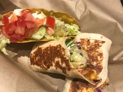 -Taco Bell 塔可贝尔(东方明珠店)
