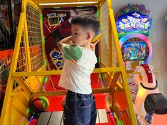 -蒙特利亲子乐园