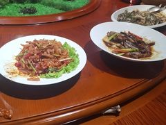 -乔家小院•非遗驴肉•本地小海鲜(滨河路店)