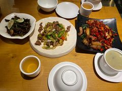 -隔壁老王·家常云南菜(花巷店)