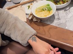 -渔语鱼新川菜Bistro(万象天地店)