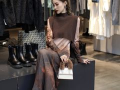 -URBAN REVIVO(深圳华润万象天地店)