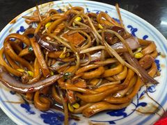 -珠宝街老左杂酱面馆