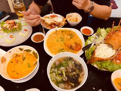 -J Daeng Seafood