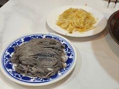 -洪运轩饭庄(北纬路店)