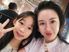 -麻六记(凤凰汇店)