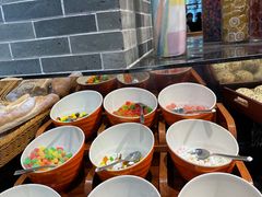 -三英温泉度假酒店-自助餐厅