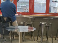 -喧闹·东方大气茶(鹅岭二厂店)