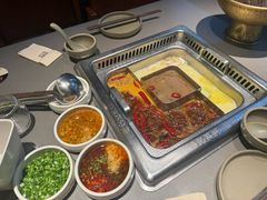 牛油辣骨汤锅底-巴奴毛肚火锅(商城路店)