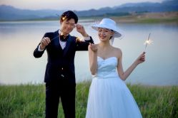 -喜爱高定婚纱摄影