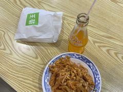 -王菊美食街·王菊面馆(总店)