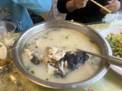-雪湖煜辰鱼头老店(雪野湖店)