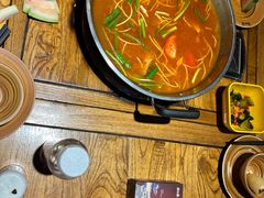 -快活林酸汤鱼鲜品火锅店(甲秀楼店)