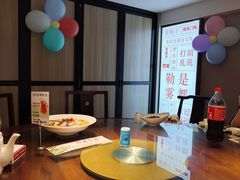 -川流不息·地道川菜·小龙虾(松东路店)