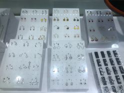 -花师傅穿孔·手穿·耳洞吧