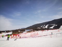 -鳌山滑雪度假区
