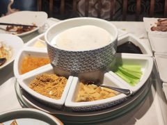 -羲和雅苑•北京烤鸭(陆家嘴中心店)