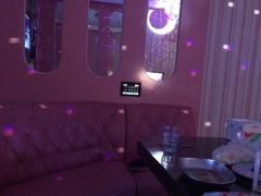 -唯尚主题式KTV(红谷滩店)