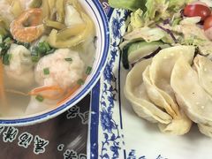 -长人馄饨铺(解放街店)