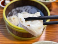 -禾诗夜市大饼油条(松江店)