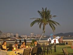 -JW万豪厨房餐厅·滨海草坪烧烤·海鲜·海景(三亚绿发山海天JW万豪酒店)