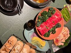 -老闵田螺馆·南昌市井菜·特色小吃(总店)